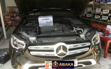 Thay bình ắc quy tại nhà cho xe Mercedes GLC 300 | Chính hãng , Giá tốt