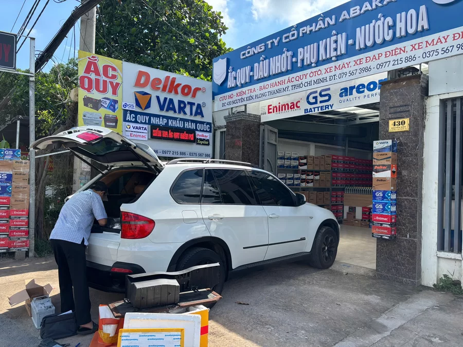 Bình ắc quy xe Toyota