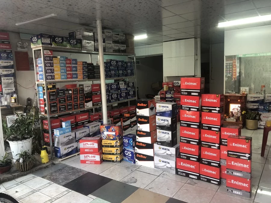 Bình ắc quy xe Mercedes