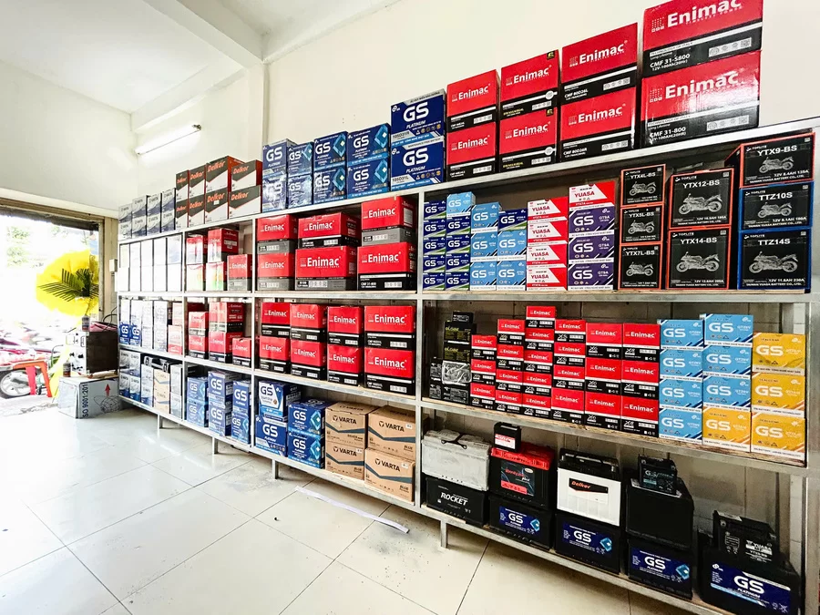 Bình ắc quy xe Mercedes