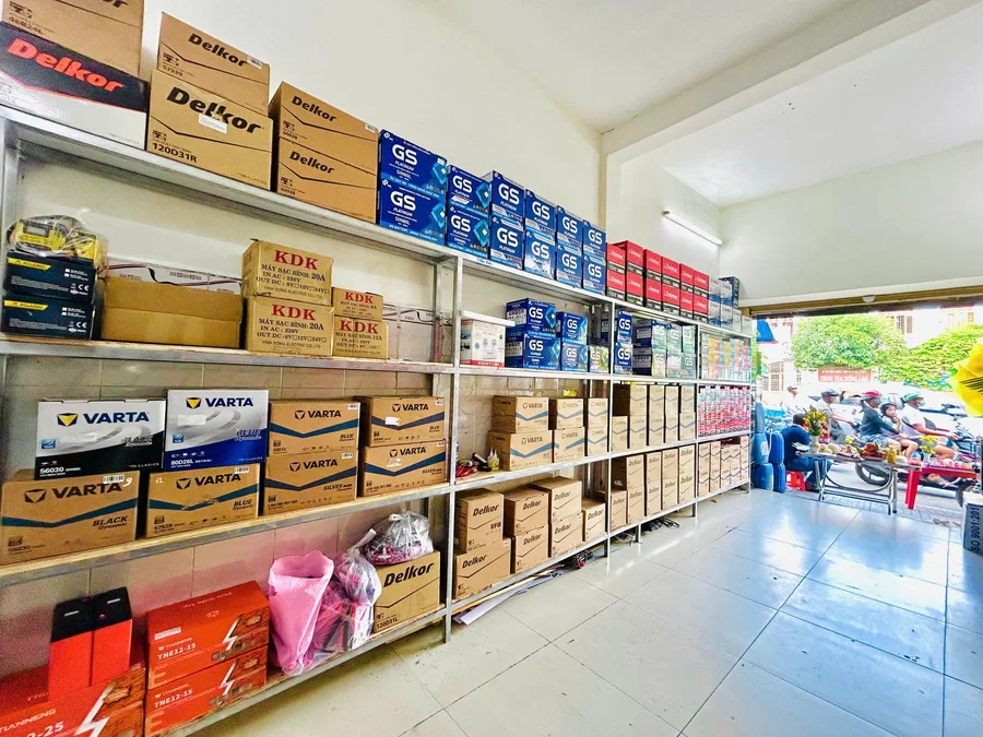 Bình ắc quy xe Mercedes