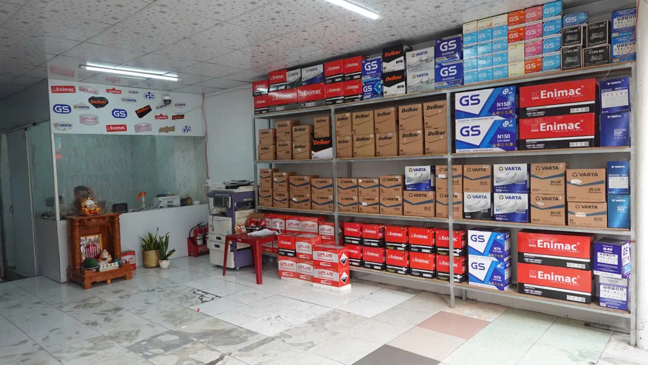 Bình ắc quy xe ô tô land rover