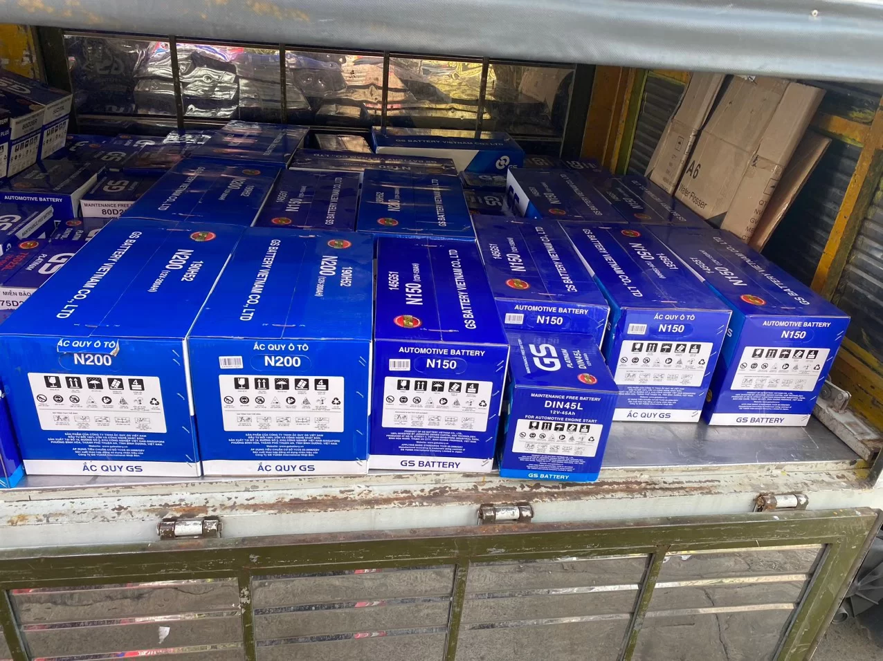 Bình ắc quy xe ô tô land rover