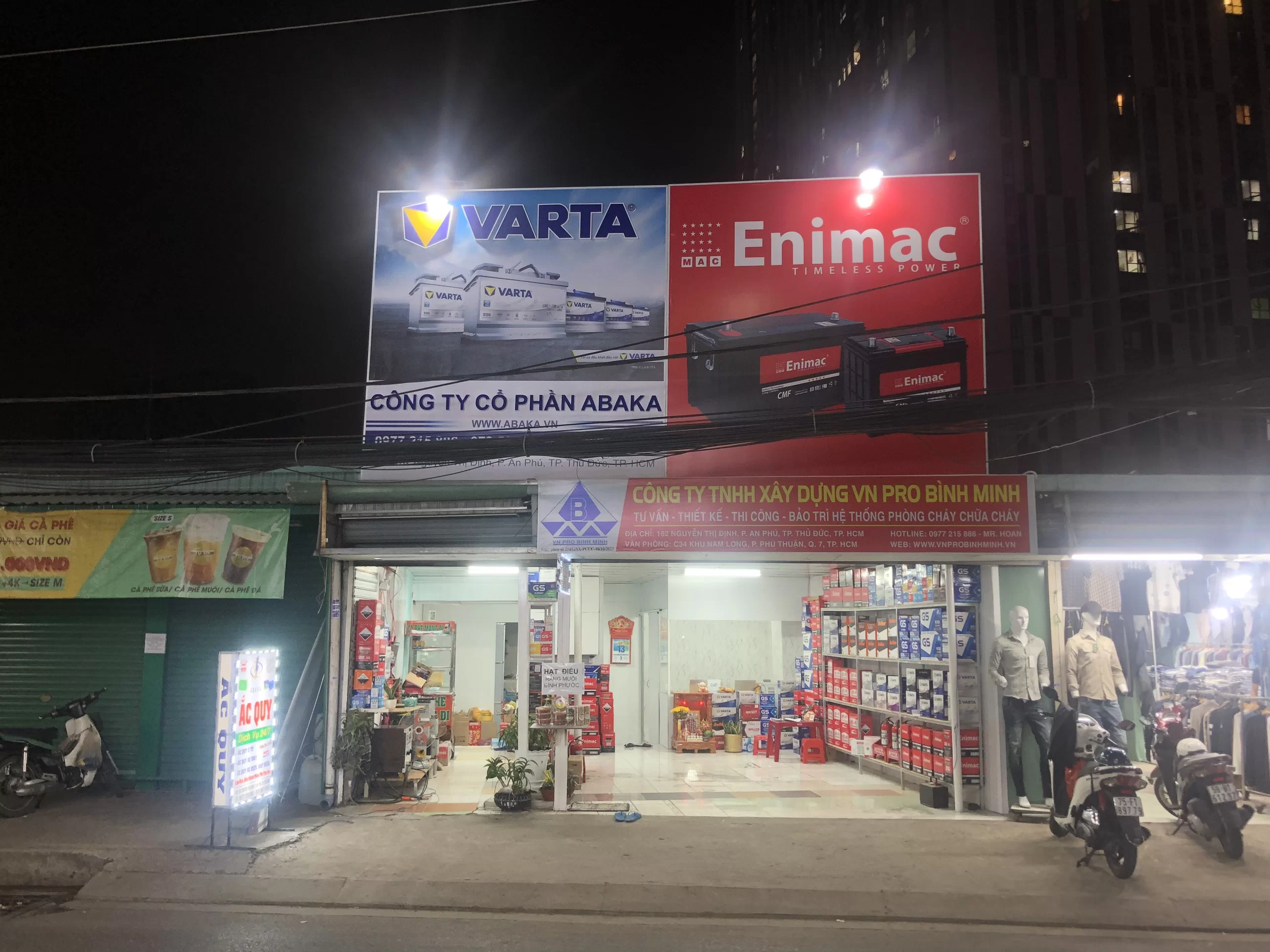 Bình ắc quy xe ô tô Range rover