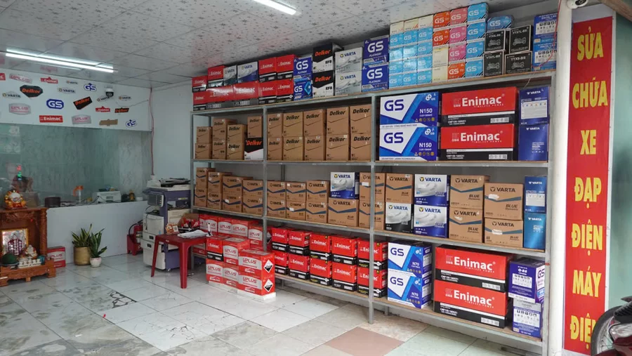 Bình ắc quy xe ô tô Isuzu