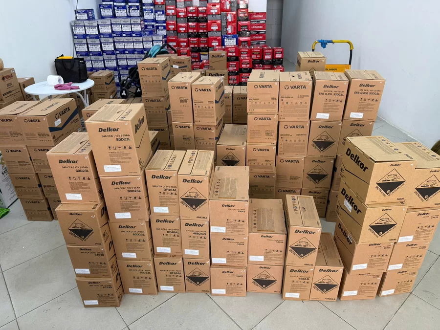 Bình ắc quy xe Kia Mohave