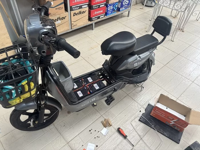 Bảng giá thay ắc quy xe đạp điện25