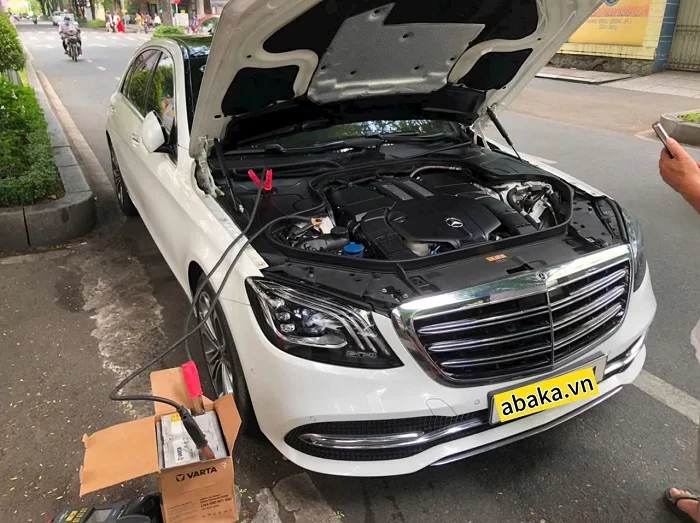 Kích bình xe ô tô tại Khang Điền Melosa (7)