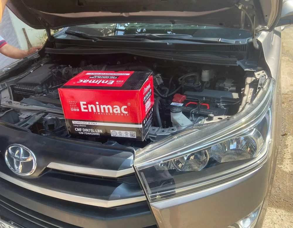 Ắc quy ô tô Toyota Corolla Cross giá bao nhiêu