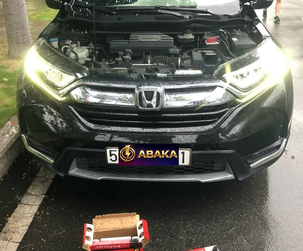 Thay Bình Ắc Quy Tại Nhà Cho Xe Honda CR-V 5