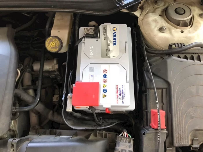 Thay ắc quy xe Mercedes CLA45 AMG chính hãng, giá tốt nhất hiện nay 1