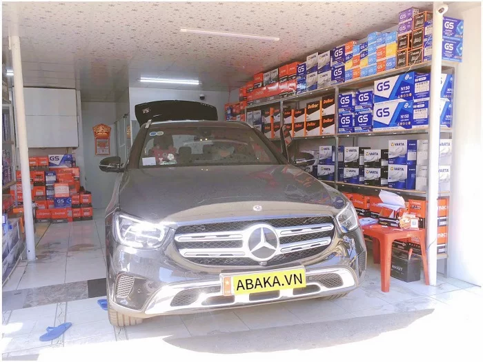 Thay ắc quy xe Mercedes E250 chính hãng, giá tốt nhất hiện nay