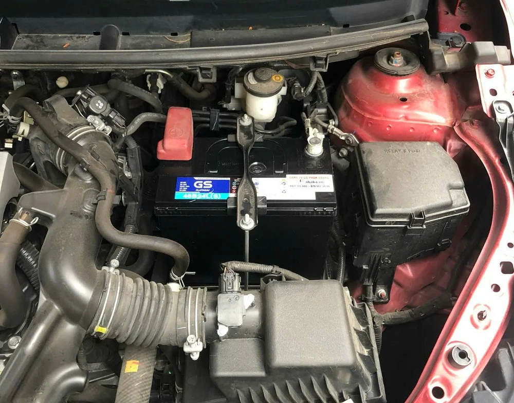 Bình ắc quy Toyota Camry